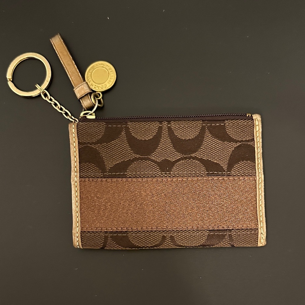 Coach Legacy Brown Copper & Gold Card Holder w Coach Charm & Zipper Pull NWOT